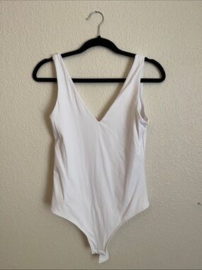 Amazon White V-Neck Stretch Bodysuit